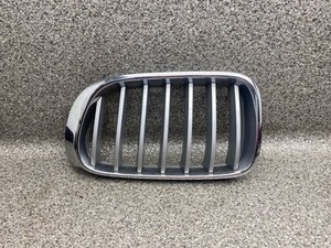 Kühlergrill links 7210725 7237421 BMW X3 F25 2.0 D Facelift 16.1972.169