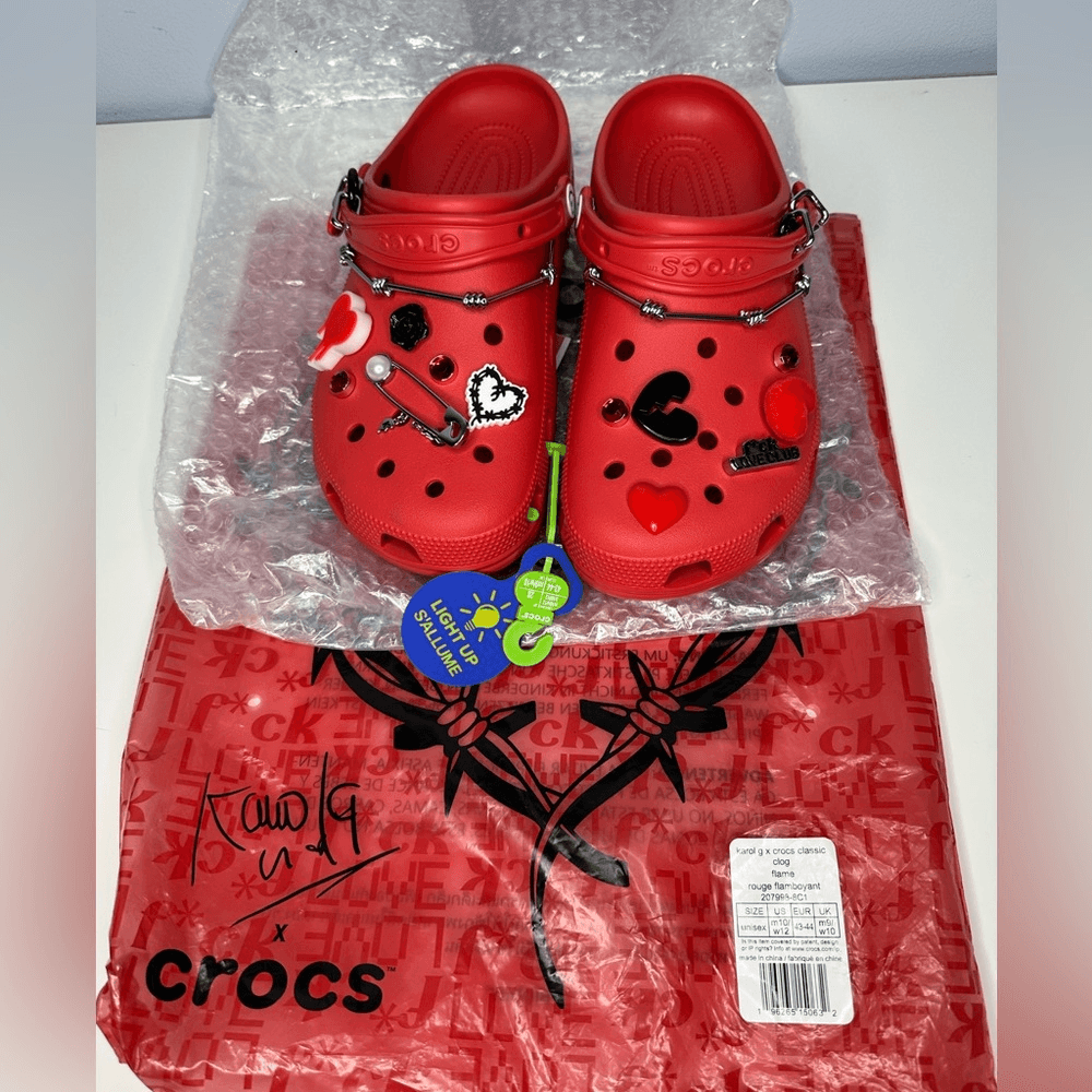 NWT Karol G x Crocs Collab Classic Clog Mens 10 / Women display picture 2