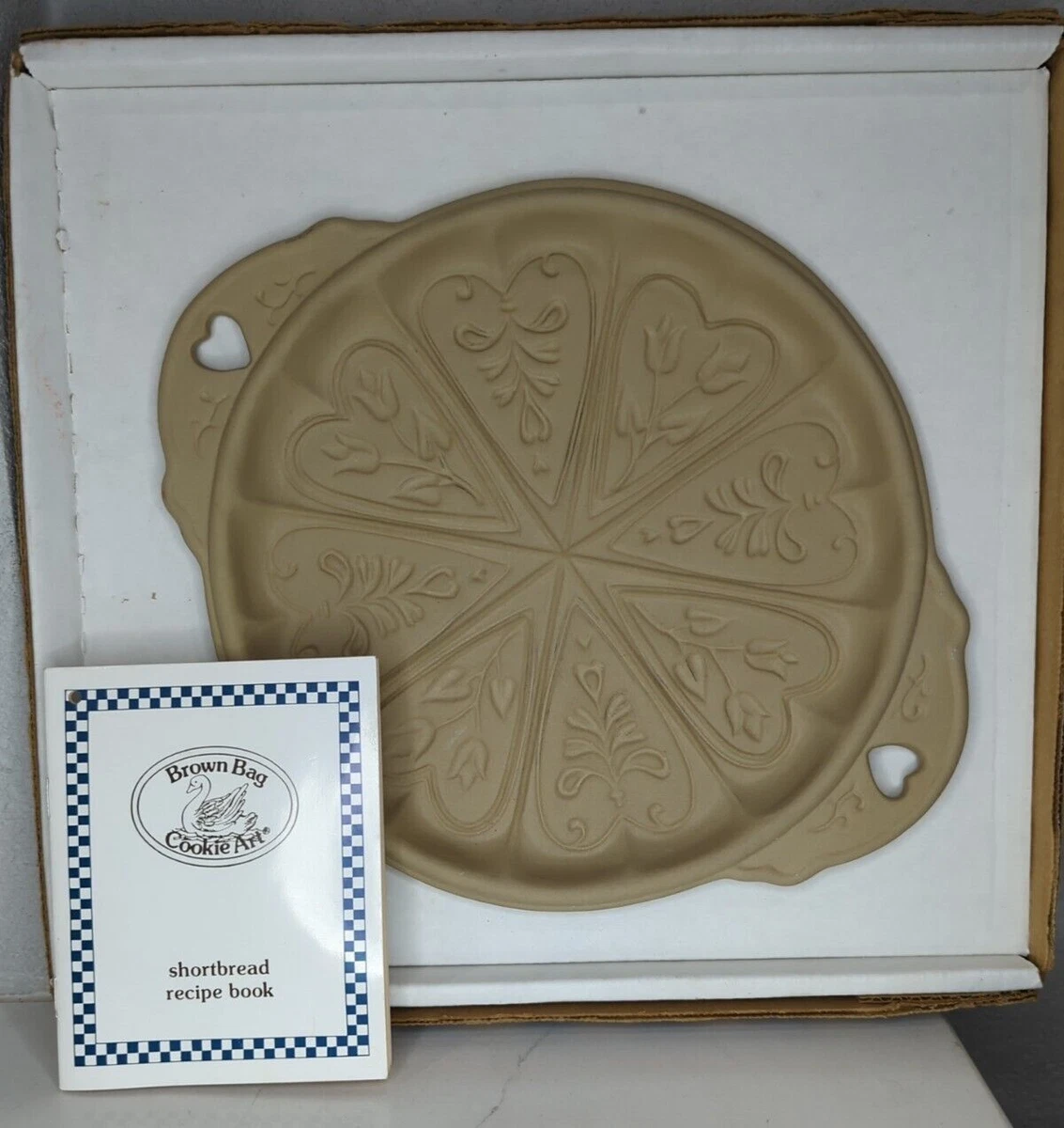  Brown Bag Designs Shortbread Cookie Pan - Hearts and Flowers:  Home & Kitchen