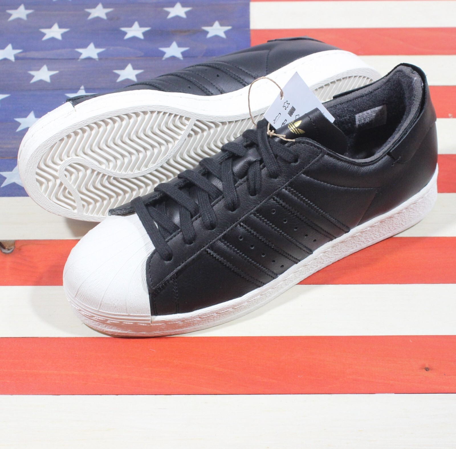 Adidas Superstar 82 Low Shell Toe Men's Leather Shoe Black/White/Gold