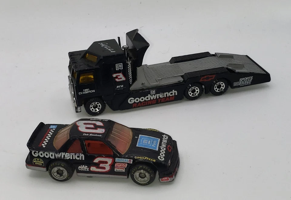 COCHE Y CAMIÓN DALE WONHARDT DE 1991 MATCHBOX. Dice 1991 campeón en camión. Foto 2 de 4