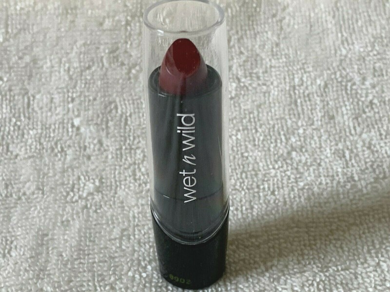 wet n wild***LipStick***#C536A DARK WINE~~~0.13 oz/3.6 g~~~BRAND NEW