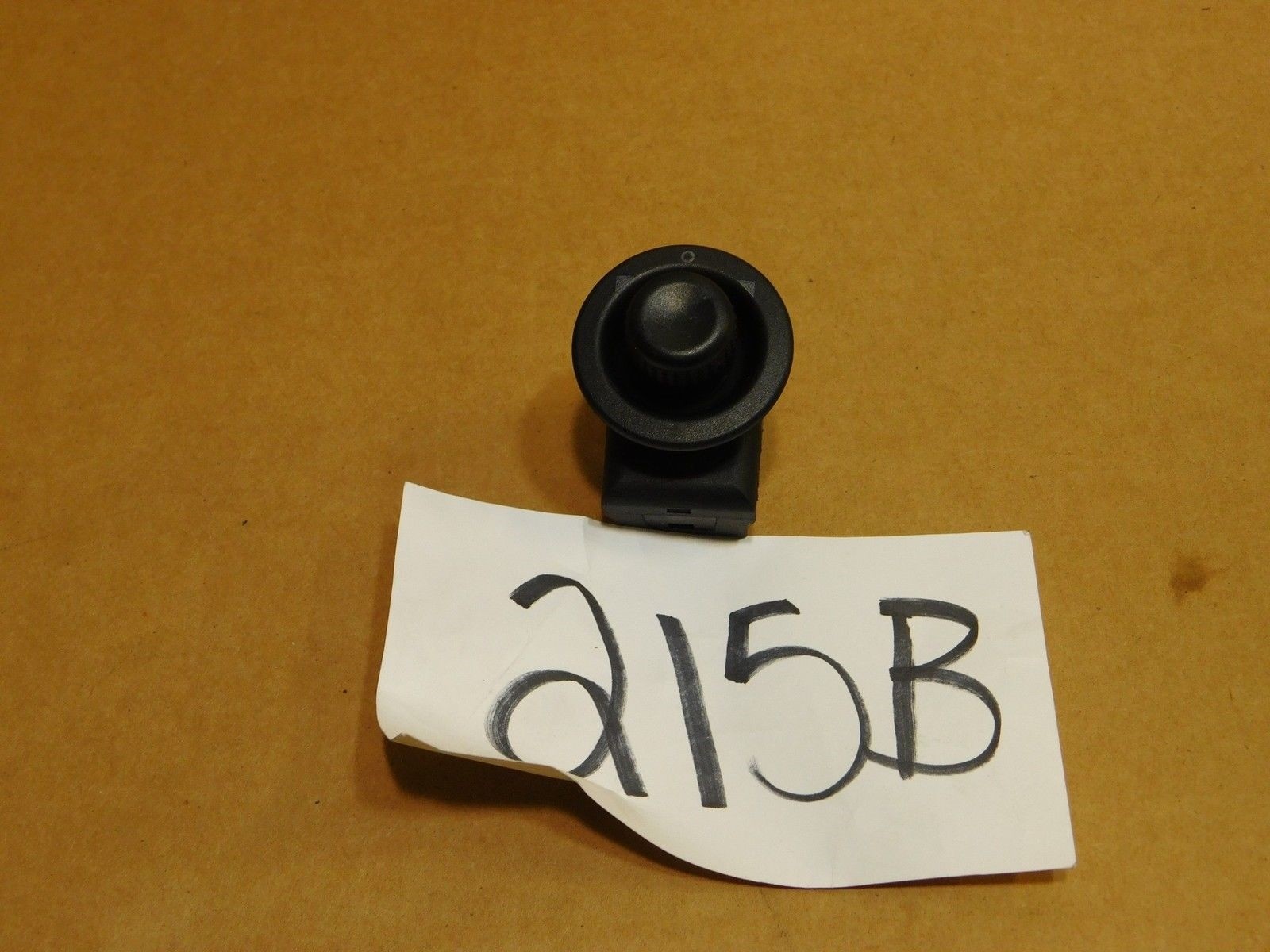 99 00 01 02 Mercury Cougar MIRROR CONTROL SWITCH USED #215-B