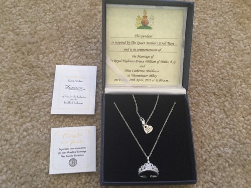 Collana Ciondolo Diamonesk Bradford Exchange Royal Tiara Nuova con scatola - Foto 2 di 5