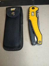 Caterpillars Multi-Tool with Case