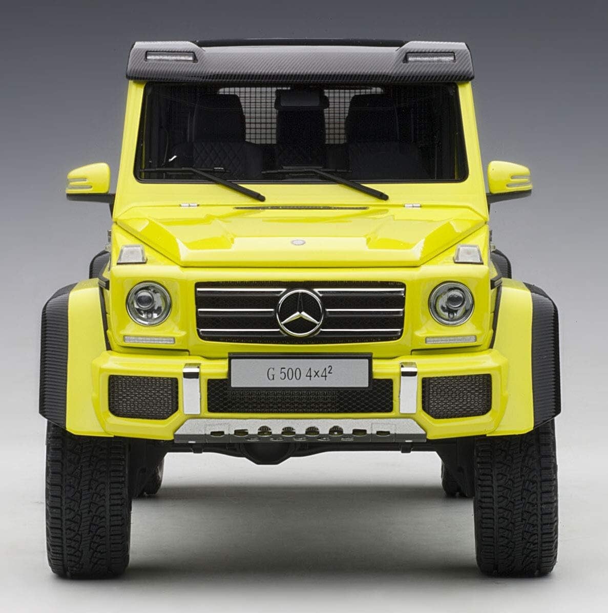 AUTOart 1/18 Mercedes-Benz G500 4x4 Squared 76319 Yellow Car AUTOart 1/18 Mercedes-Benz G500 4x4 Squared 76319 Yellow Car