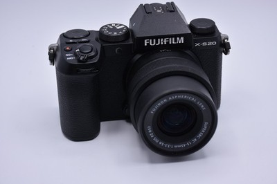 Fujifilm X-S20 Mirrorless Camera w XC 15-45mm OIS PZ Lens Black