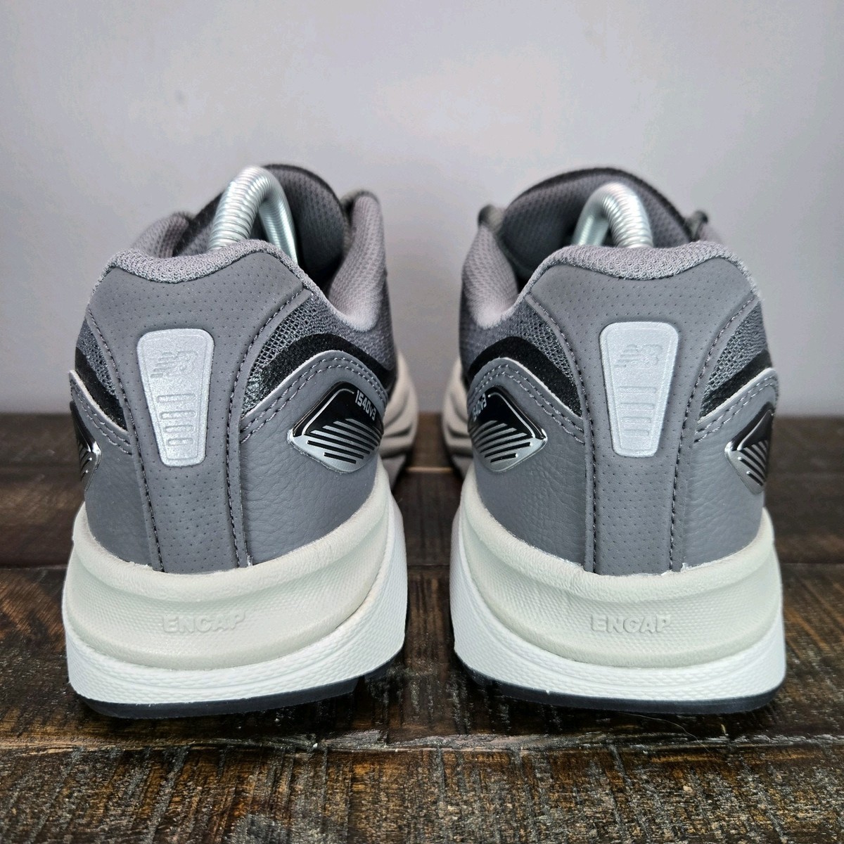 New Balance 1540v3 Mens Size 9 B Narrow Running Shoes  display picture 2