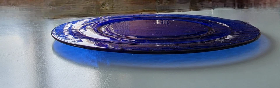 Sottopiatti rotondi in vetro di Murano blu cobalto, Italia, anni '80/’90  - Immagine 4 di 4