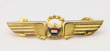 Vintage 1960s United Airlines 4 Star Pilot Wing Lapel Pin Gold Tone Leavens MFG