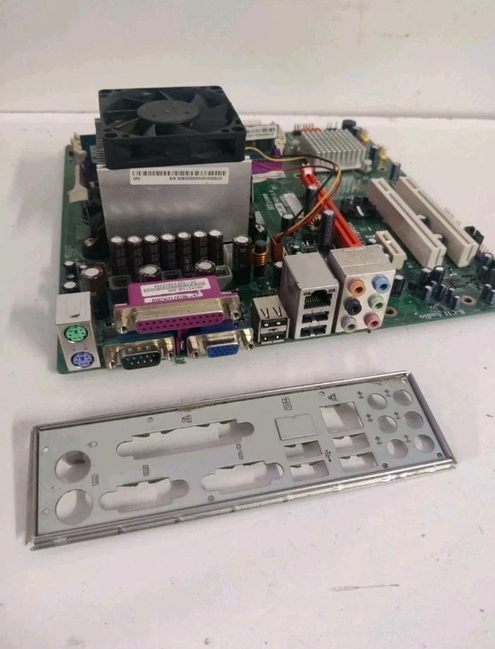 Scheda Madre PC Socket AM2 MCP61SM-AM + CPU AMD SEMPRON 3200 + RAM✅ - Immagine 2 di 4