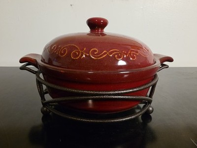 Tastefully Simple Dip Crock with Lid & Metal Serving Rack Set