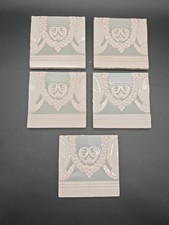 5 antike Jugendstil Keramikfliesen 15&times;15 cm &ndash; Reliefdekor um 1900