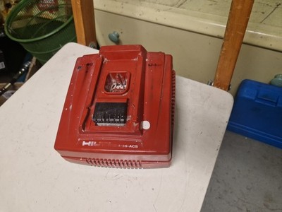 Hilti C 4/36-ACS Akku-Ladegerät 3,6V 36V Original Ladegerät   Gebraucht