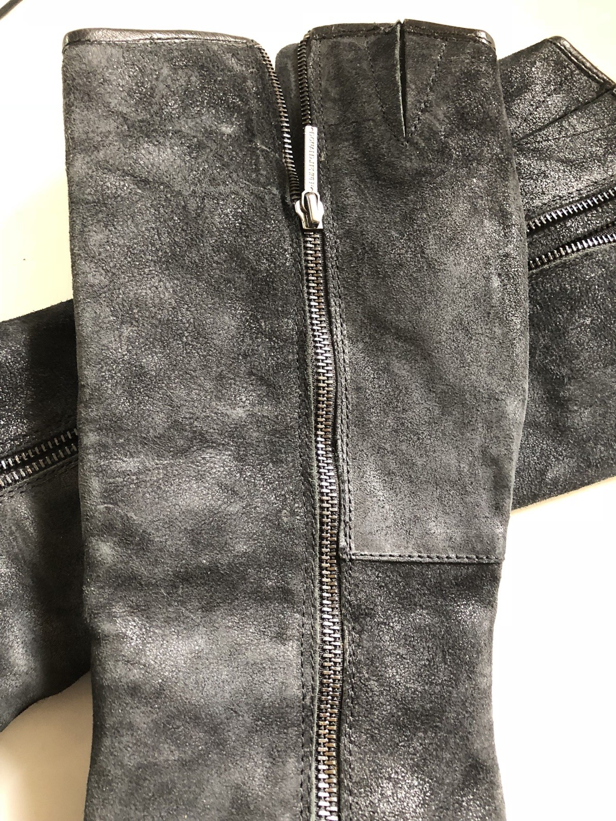 Donald Pliner Devi Devi Pliner Negro botas con cremalleras, tamaño 6 bf6bdc Donald Pliner Devi Devi Pliner Negro botas con cremalleras, tamaño 6 bf6bdc
