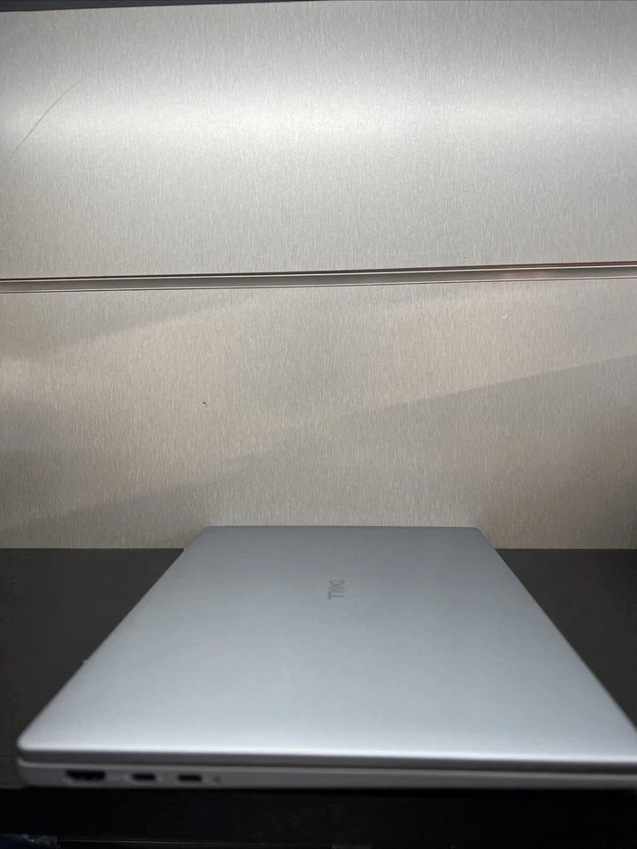 Dell Db14250 14" Intel® Core™ Ultra 9 288V, 8 núcleos 1 TB SSD 32 GB Nuevo Sin Caja Foto 4 de 4