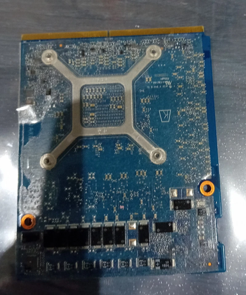 Nvidia Quadro RTX3000 6 Go GDDR6   N19E-Q1-KD-A1   (HP ZBOOK 17 G6) - Photo 2/2