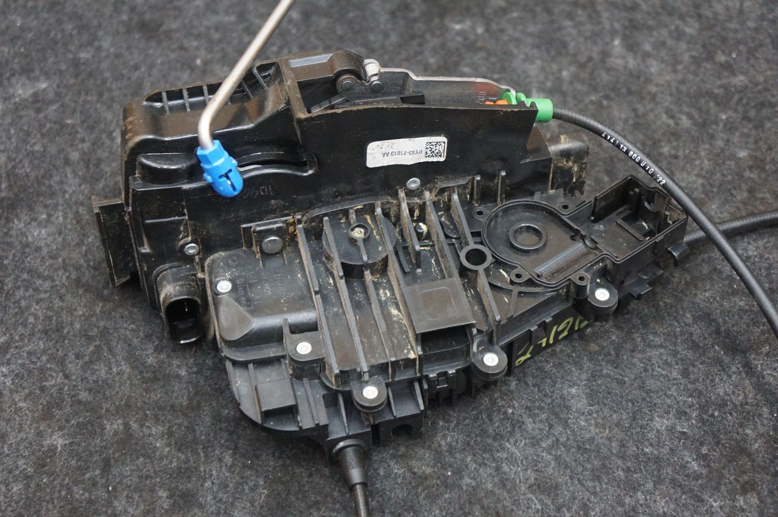 Front Left Door Latch Lock Actuator OEM PY83-21813-AA Aston Martin Dbx 707 21-24