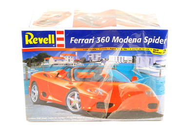 REVELL FERRARI 360 MODENA SPYDER 1/24 SCALE MODEL KIT 85-2365 SEALED