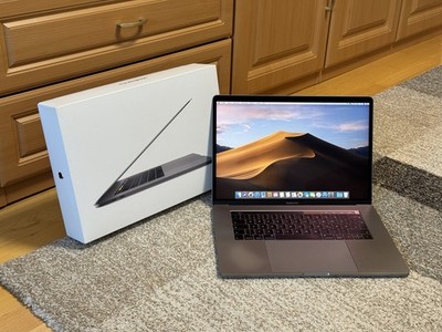 MacBook Pro 15  2018 Touchbar A1990   i7 / 32GB / 560X / 1TB SSD