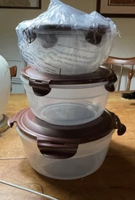 LOCK N LOCK 4 Piece Round Nesting Set Storage Containers w/Lids & Handle NEW