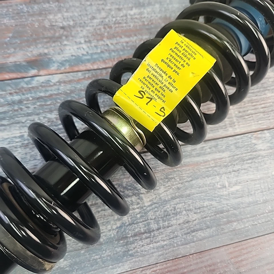 Conjunto de muelle helicoidal y puntal trasero Moog ST8619 para Chrysler Sebring 2001-2006 Foto 3 de 4