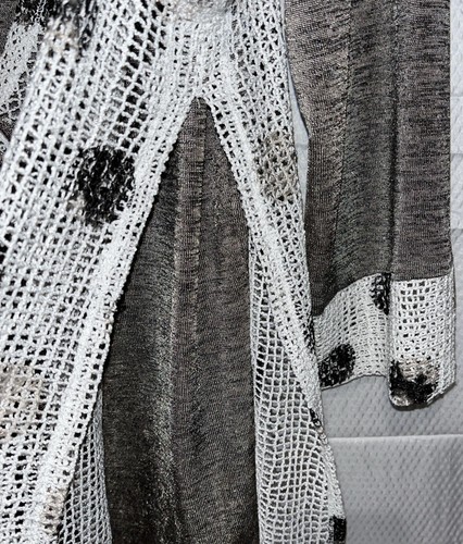 Bali G/L Gold Silver Black Blended Blouse With Attached Crochet Vest Over Shirt - Picture 4 of 8