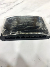 D-Link DGS-1008G 8-Port Gigabit Ethernet Unmanaged Desktop Switch