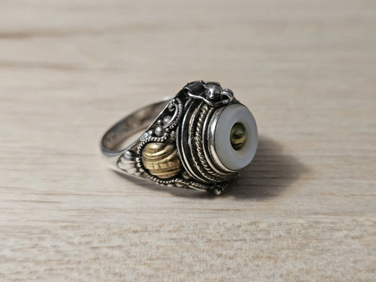 25+ Vintage Poison Ring In Retro Fine Rings for sale | Updated Oct