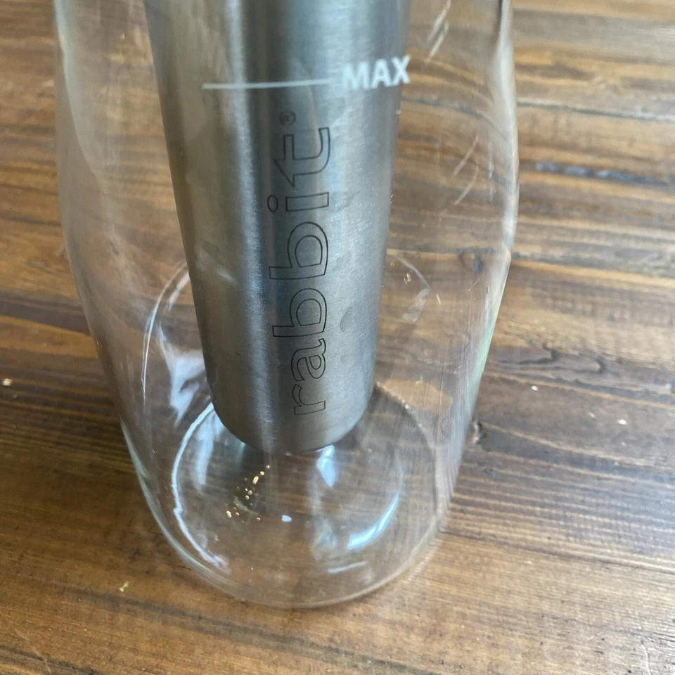 Jarra de vidrio de enfriamiento para enfriamiento de vino Metrokane Rabbit cristal 6520 rojo Foto 2 de 4