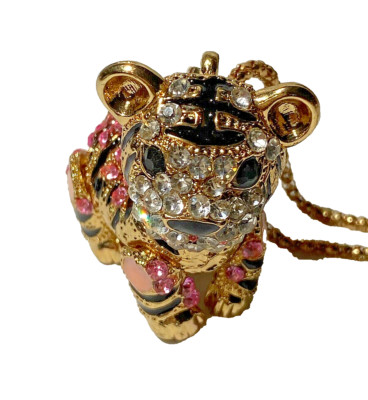 BETSEY JOHNSON ADORABLE WALKING  PINK CRYSTAL  TIGER CUB MOVABLE CRYSTAL PENDANT