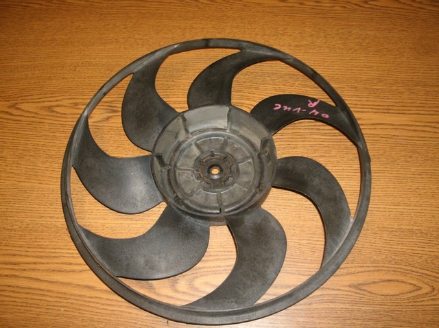 04-07 SATURN VUE 3.5L Right Radiator Cooling Fan Blade | eBay
