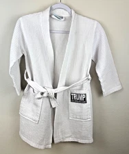 TURQUAZ White Waffle Kimono Style Short rRobe with TRUMP patch / Women's Medium