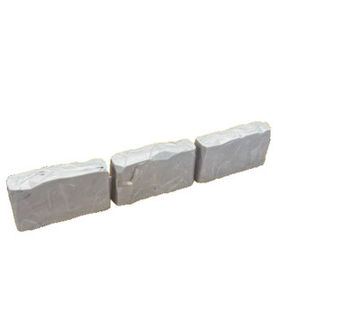 EasyFlex 90-ft x 2.7-in Gray Plastic Landscape edging bundle with stakes, NEW