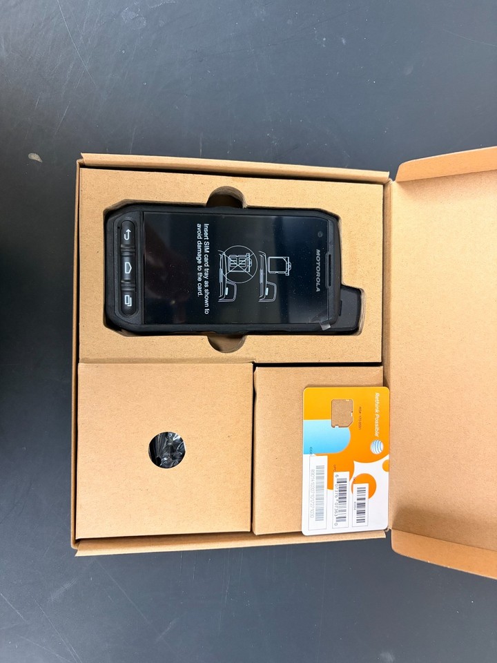 TÉLÉPHONE PORTABLE MOTOROLA MOTOFONE F3 - Noir (Débloqué) EUR 55,00 - FR