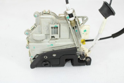 8K0837015C Serrure de porte arrière gauche / 131042 pour AUDI Q5 8RB 2.0 TDI QUATTRO - Photo 3/10