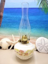 ANTIQUE THE QUEEN MB CP NY WHITE MILK GLASS OIL OR KEROSENE LAMP