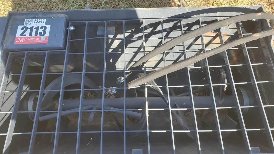 WOLVERINE CM-11-250V 混凝土搅拌机液压滑移转向器附件 (A) — 第 3/4 张图片