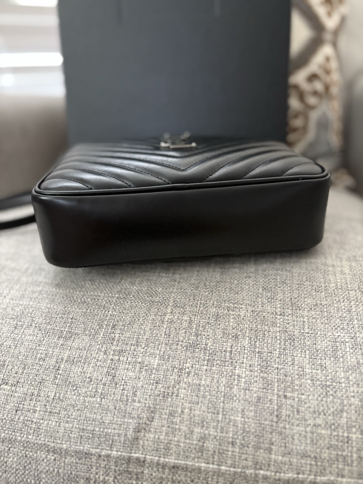 SAINT LAURENT Borsa donna a tracolla Y S L Lou fotocamera borsetta nuova versione