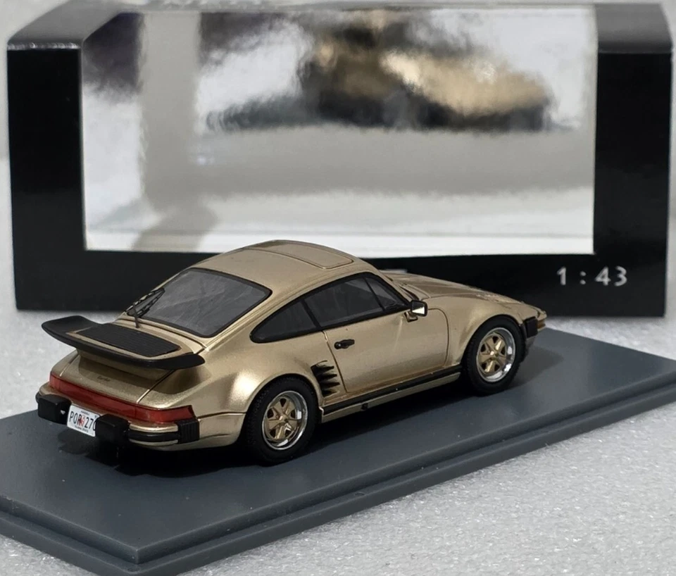 Porsche 911 (930) SE Flatnose EUA Version 1987 Gold 1:43 Neo NEO43270 RARE! (3) - Image 2 of 4