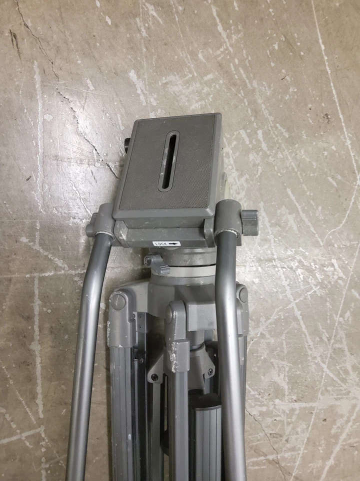 Libec th 2000 camera tripod - Image 2 of 4