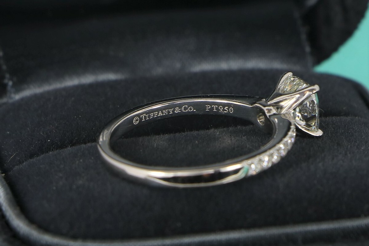$16,000 Tiffany & Co Novo 1.14ct Cushion VVS1 Diamond Platinum