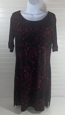Tahari 1/2 sleeve dress size 8 black dark red tone zipper back round neck