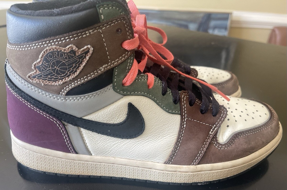 Air Jordan 1 Hand Crafted Retro High OG Size 8.5 Mens  display picture 3