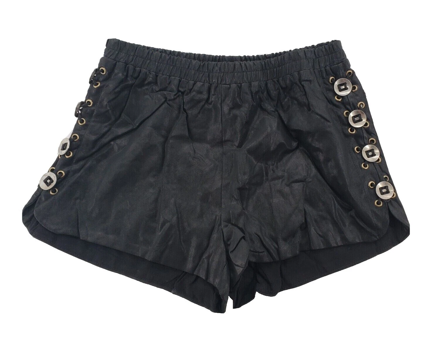 Pantalones cortos de cuero sintético con tachuelas para mujer