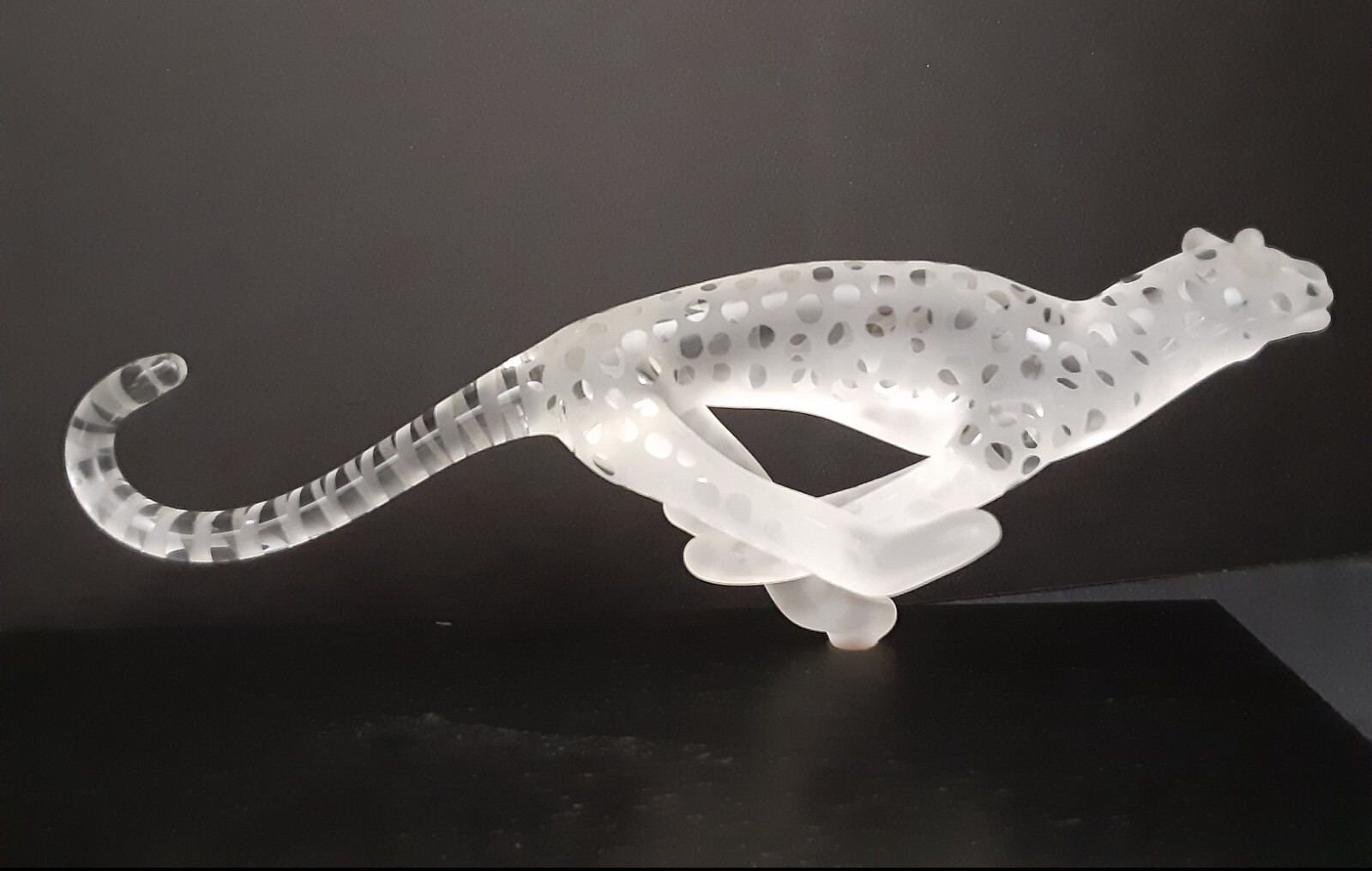 Vintage 1998 MILON TOWNSEND ART GLASS Sculpture Running Cheetah