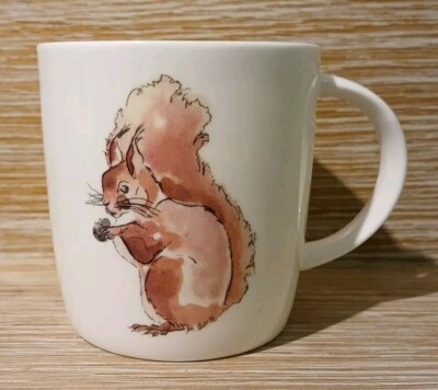 National Trust rotes Eichhörnchen Bone China Becher Made UK Sam Purcell 9 cm hoch (B.24)