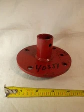 OEM SNAPPER REAR WHEEL HUB RH WELDMENT   40351, 7040351