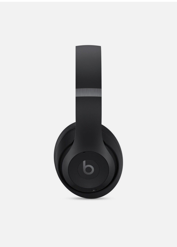 Beats by Dr. Dre Studio Pro Wireless Bluetooth Headphones - Black MQTP3LL/A