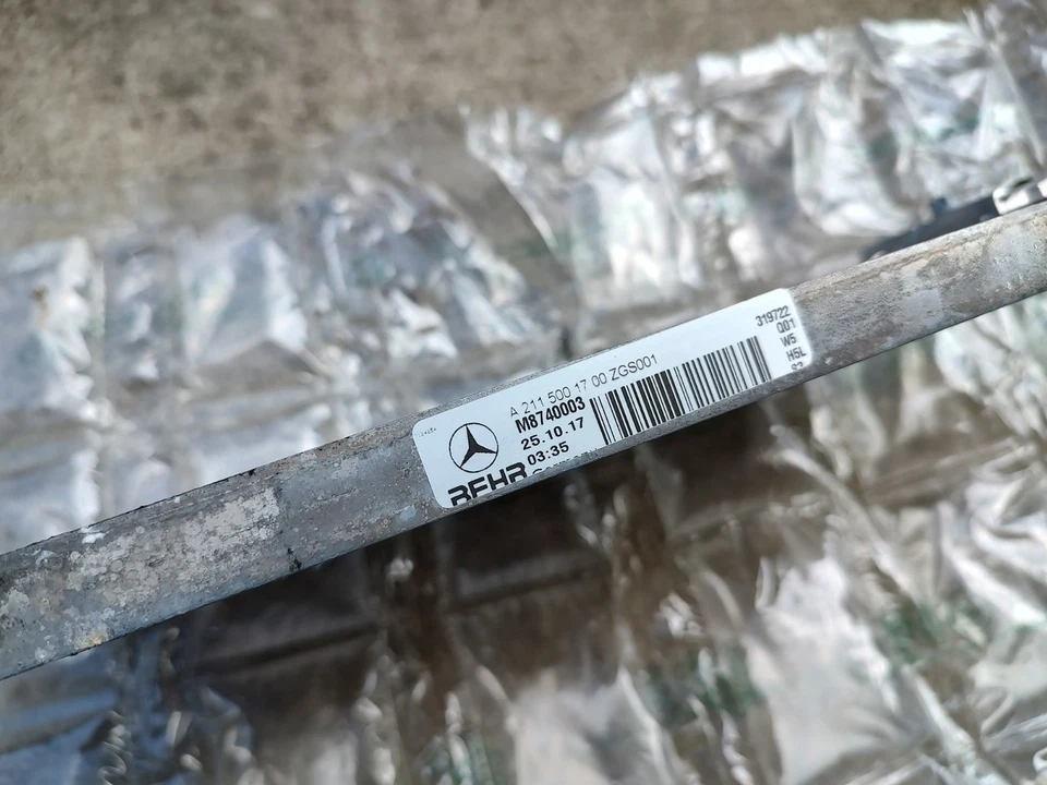 Enfriador de aceite de transmisión Mercedes Benz A 000 501 07 65 OEM ORIGINAL ORIGINAL JT1 Foto 4 de 4